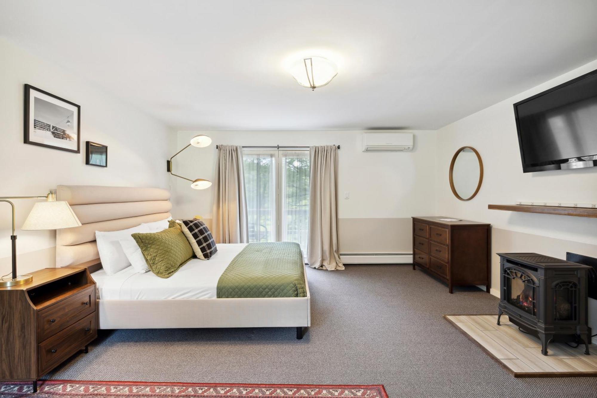 Mountaineer Inn West Dover Exteriér fotografie